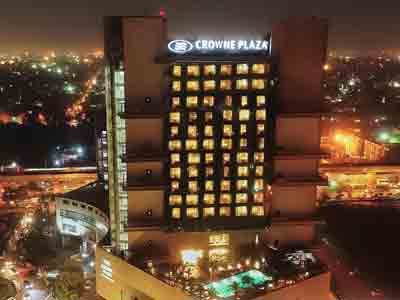 Crowne Plaza Hotel Escorts Services In Delhi